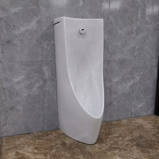 Urinoir mural blanc en porcelaine et céramique pour hommes